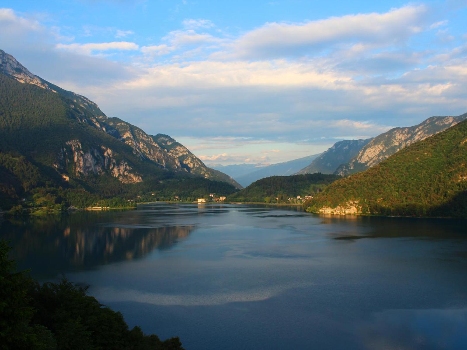 Villa Regina - Lake Ledro Apartments Val Maria-Pur Bagian luar foto
